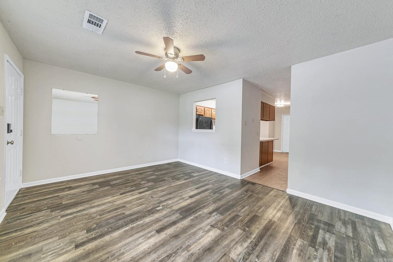 703B N Jackson St - Photo 5 of 23