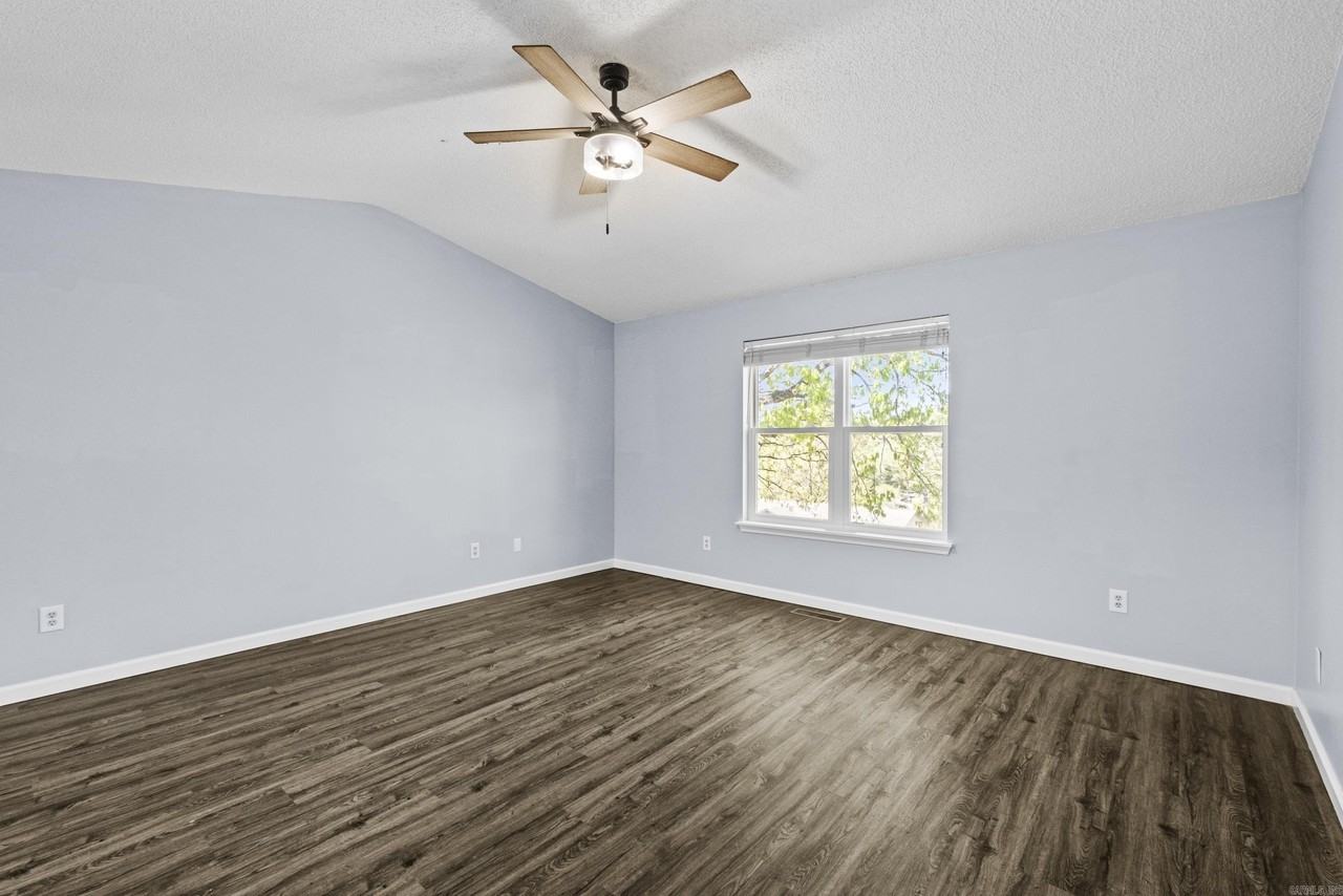1715 Gamble Rd - Photo 6 of 41