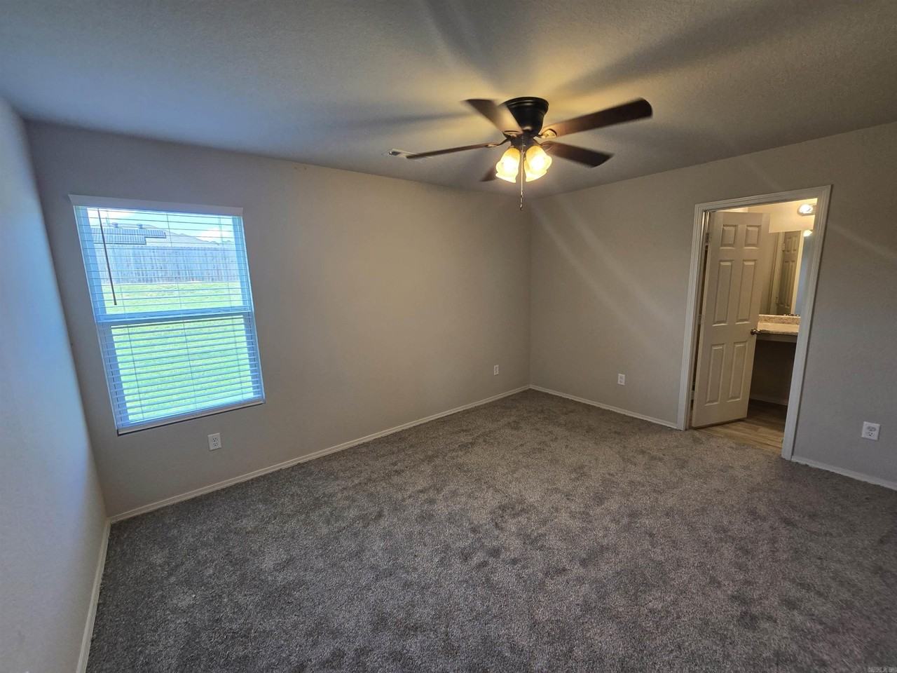 31 Winter Valley Cv - Photo 7 of 30
