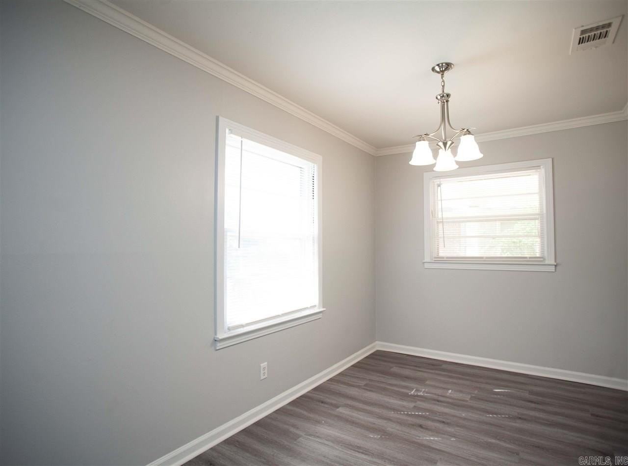 538 Water St - Photo 3 of 11