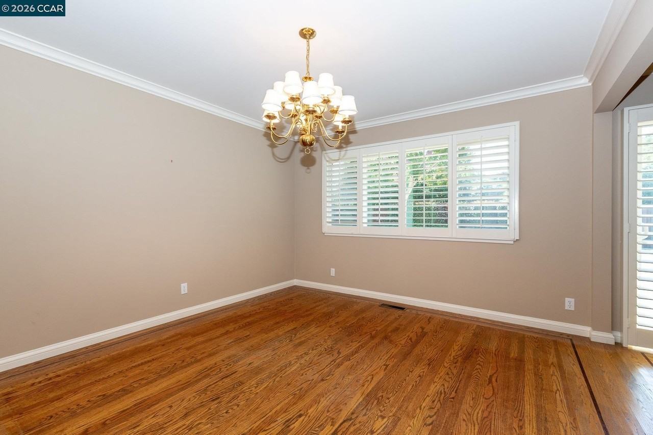 432 Stonefield Pl - Photo 6 of 28