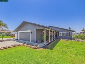 4910 Cabrillo Pt - Photo 1 of 1