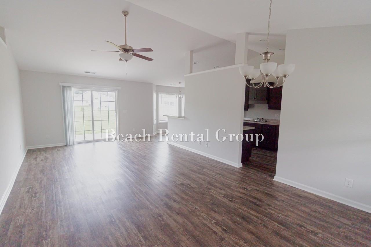 3219 Merganser Dr - Photo 3 of 24