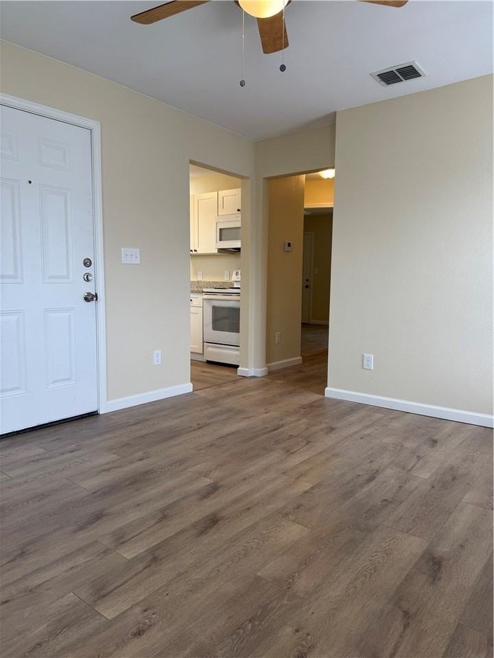 4642 Cheryl Dr - Photo 7 of 22