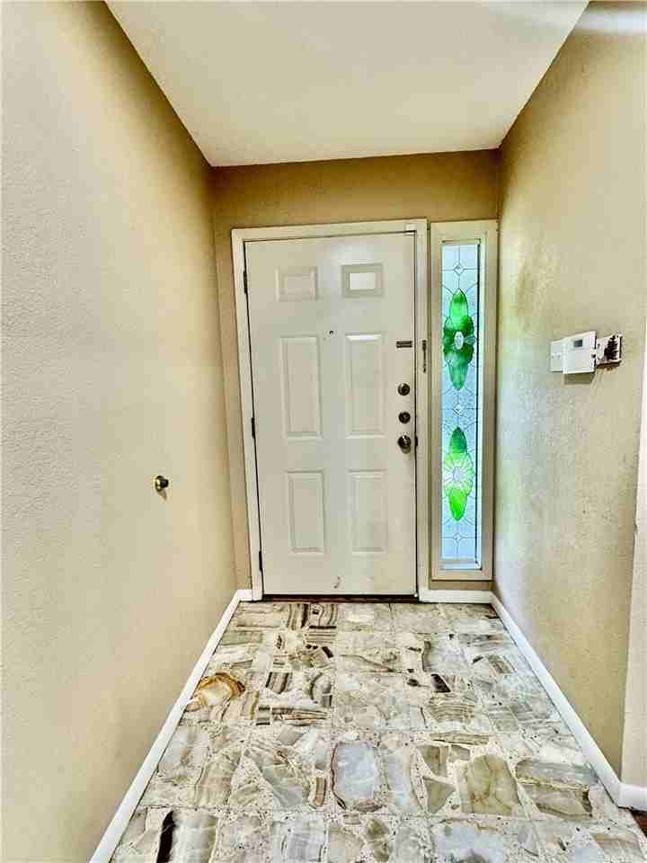 5122 Moultrie Dr - Photo 2 of 31