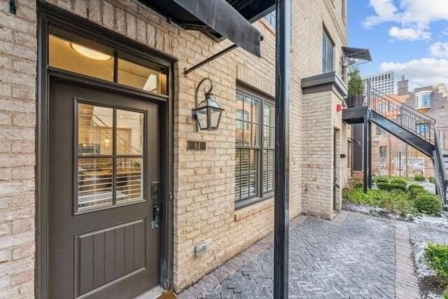 84 Normandy Ave #G52 - Photo 5 of 10