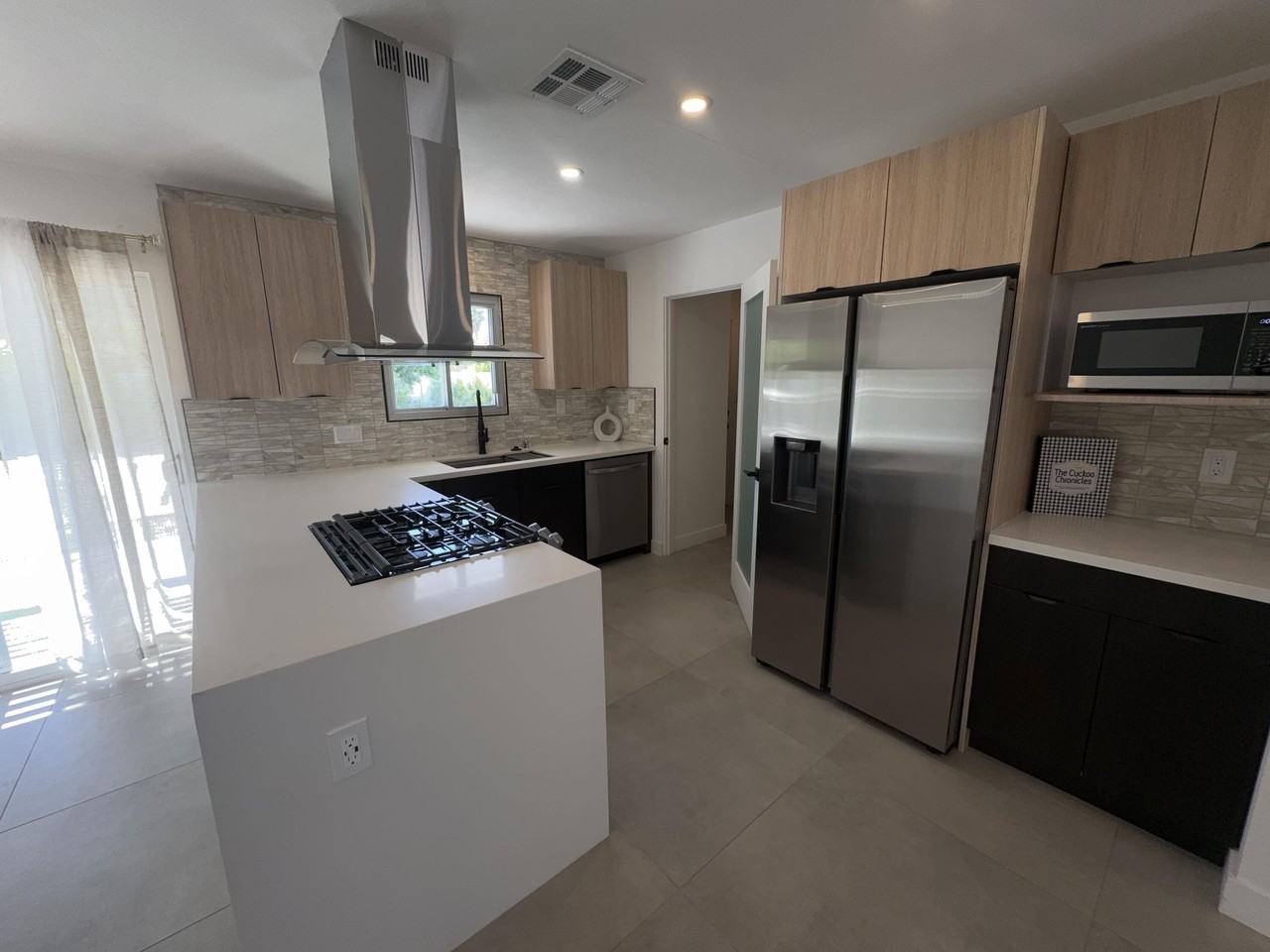 2175 N Sandra Rd - Photo 4 of 10