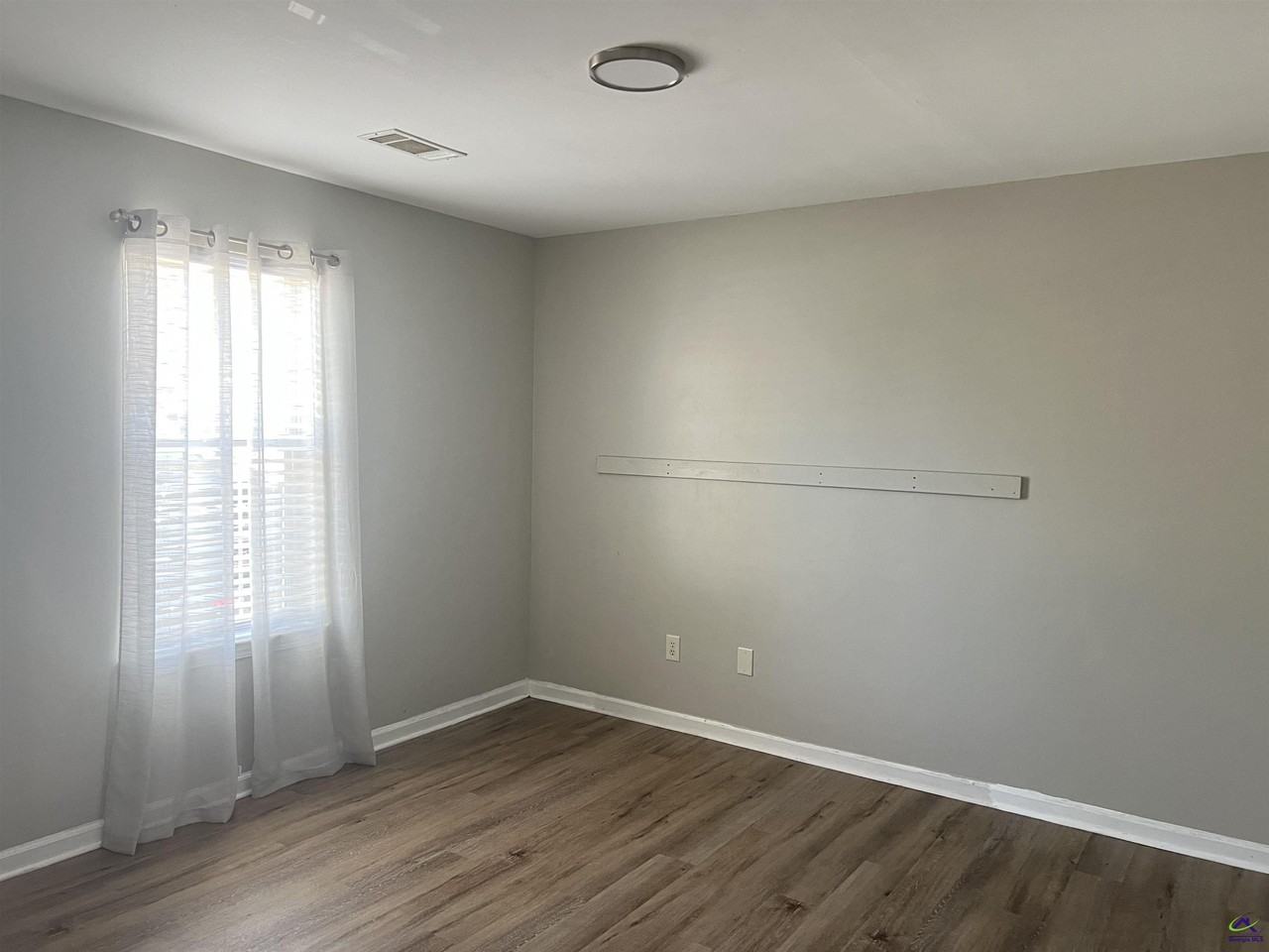 230 Katelyn Cir - Photo 6 of 16
