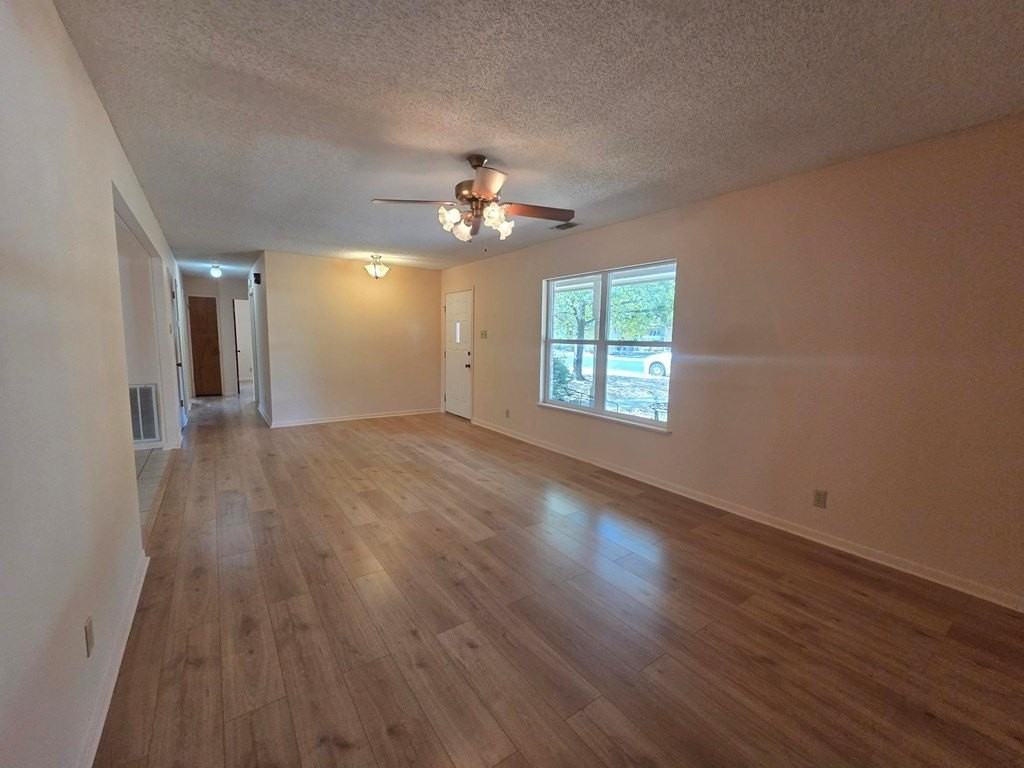 607 S Columbus St - Photo 4 of 20