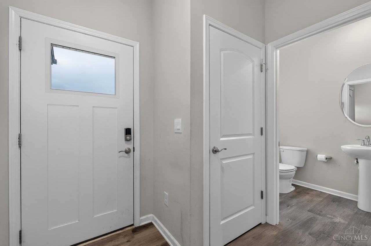 66 Snapdragon Dr - Photo 4 of 43