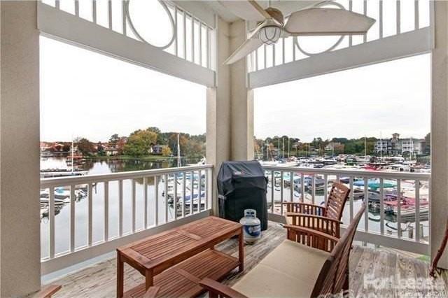 18637 Vineyard Point Ln - Photo 3 of 22