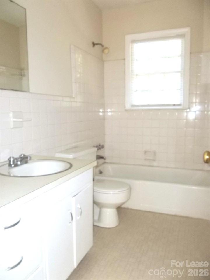 4227 Walker Rd #6 - Photo 6 of 7