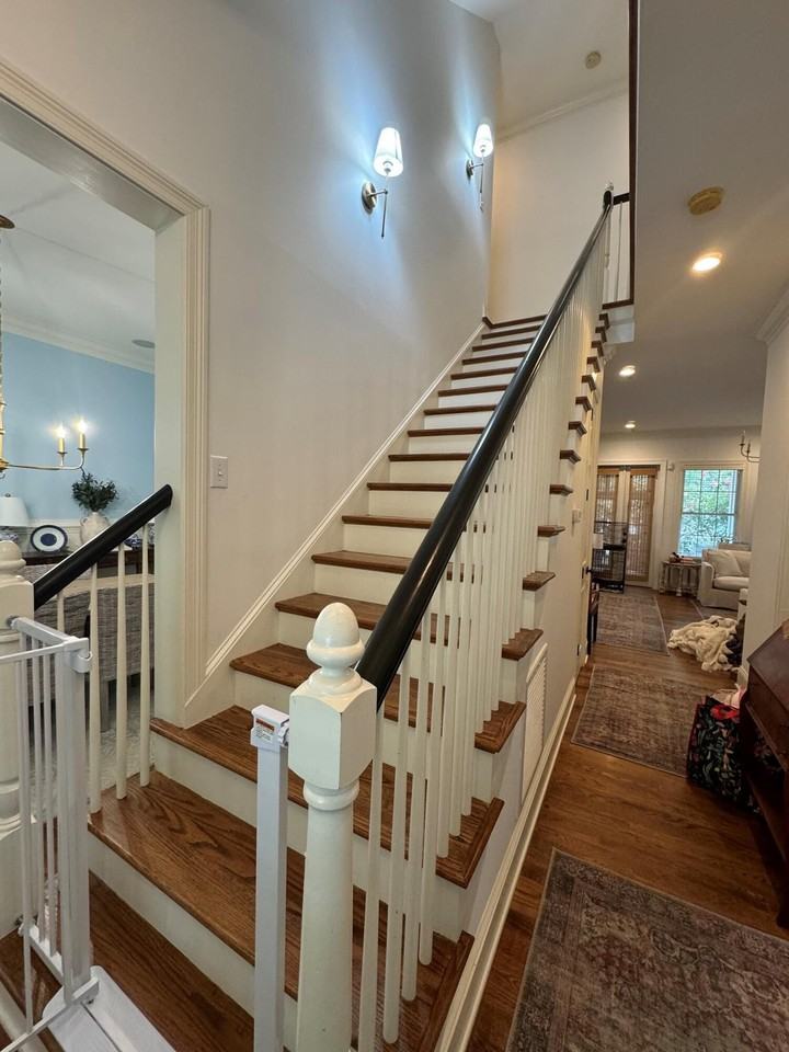 3015 Viscount St - Photo 5 of 25