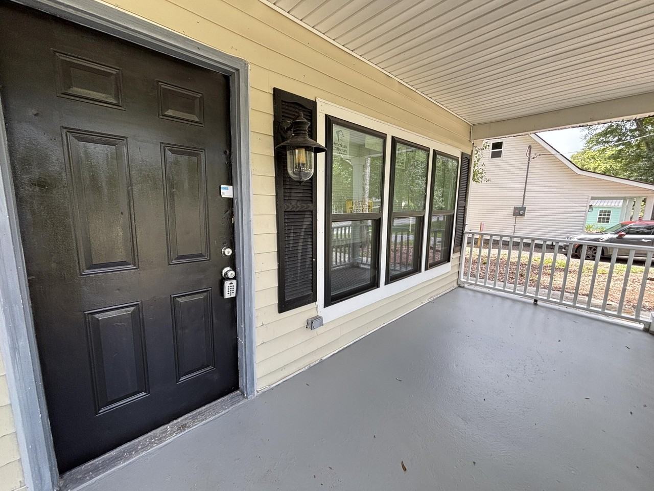 107 Sasportas Ln - Photo 3 of 26