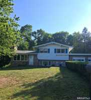 featured image of 21 Hillcrest Dr