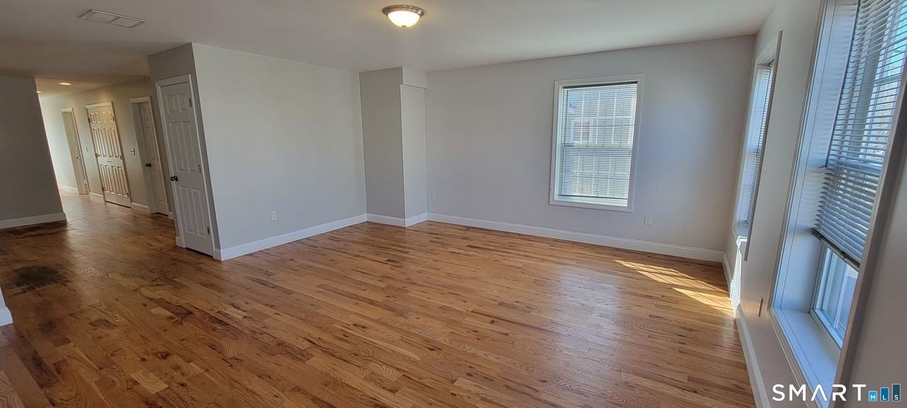 537 Winchester Ave - Photo 2 of 17