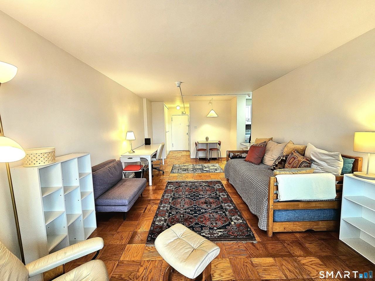 100 York St #17K - Photo 4 of 32