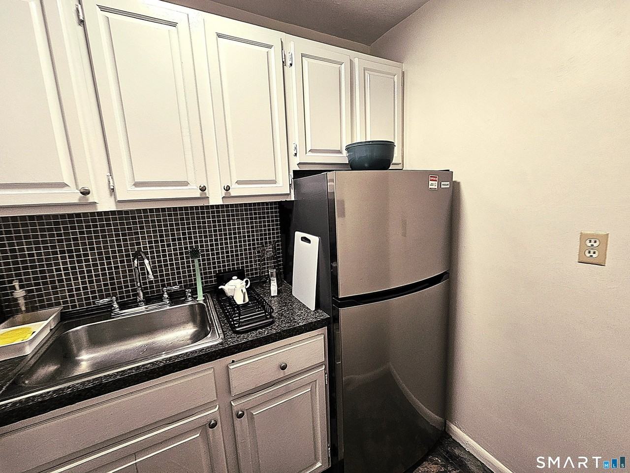 100 York St #17K - Photo 5 of 32