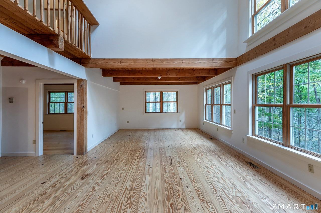 38 W Mountain Ln - Photo 6 of 26
