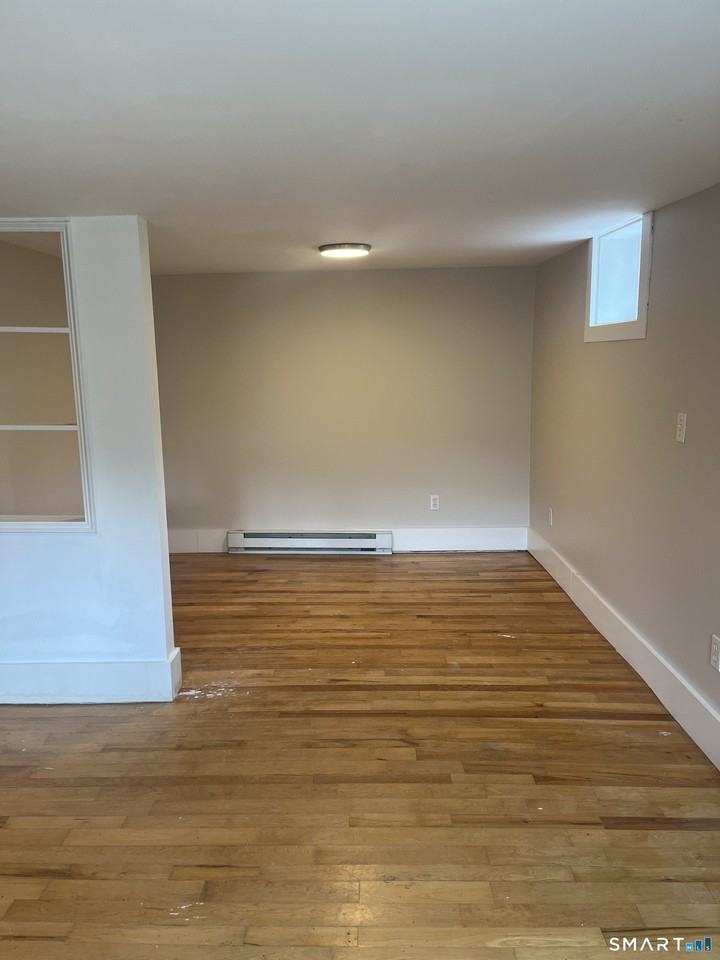43 Wallens St #1st - Photo 3 of 5