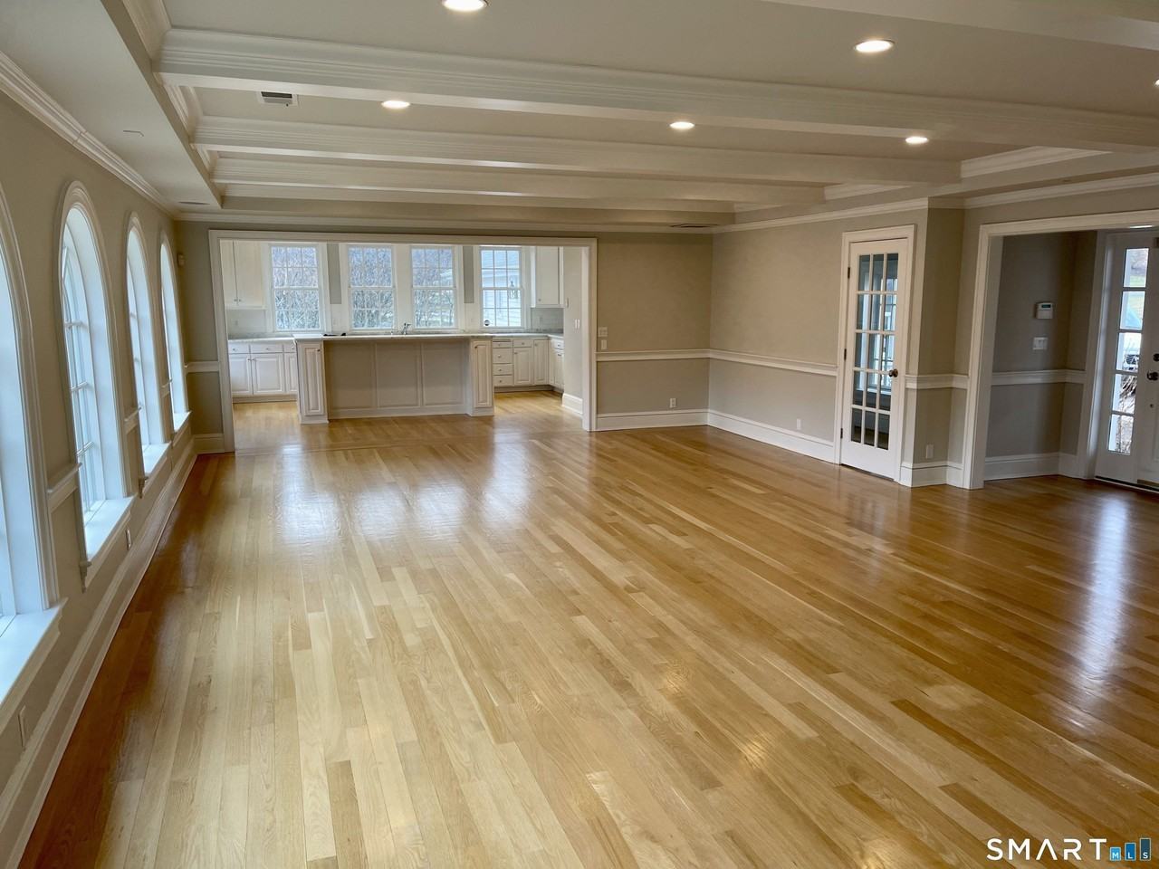 19 Deercliff Rd - Photo 6 of 32