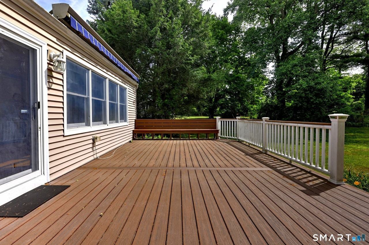 352 Hitching Post Dr - Photo 5 of 40
