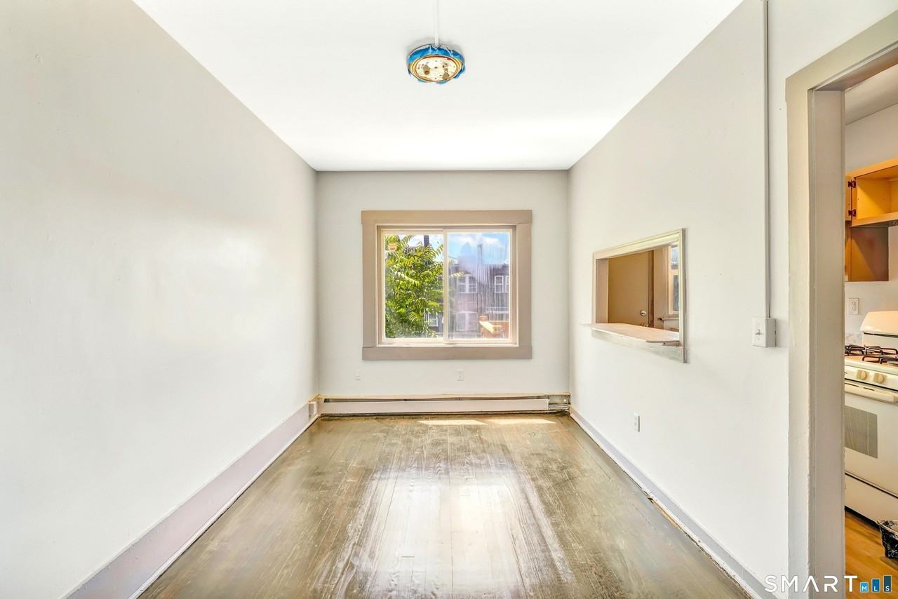 108 Ives St - Photo 3 of 9