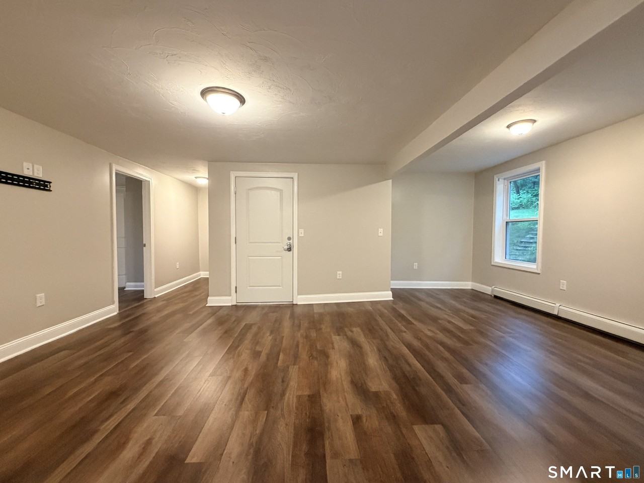 415 School St - Photo 4 of 13