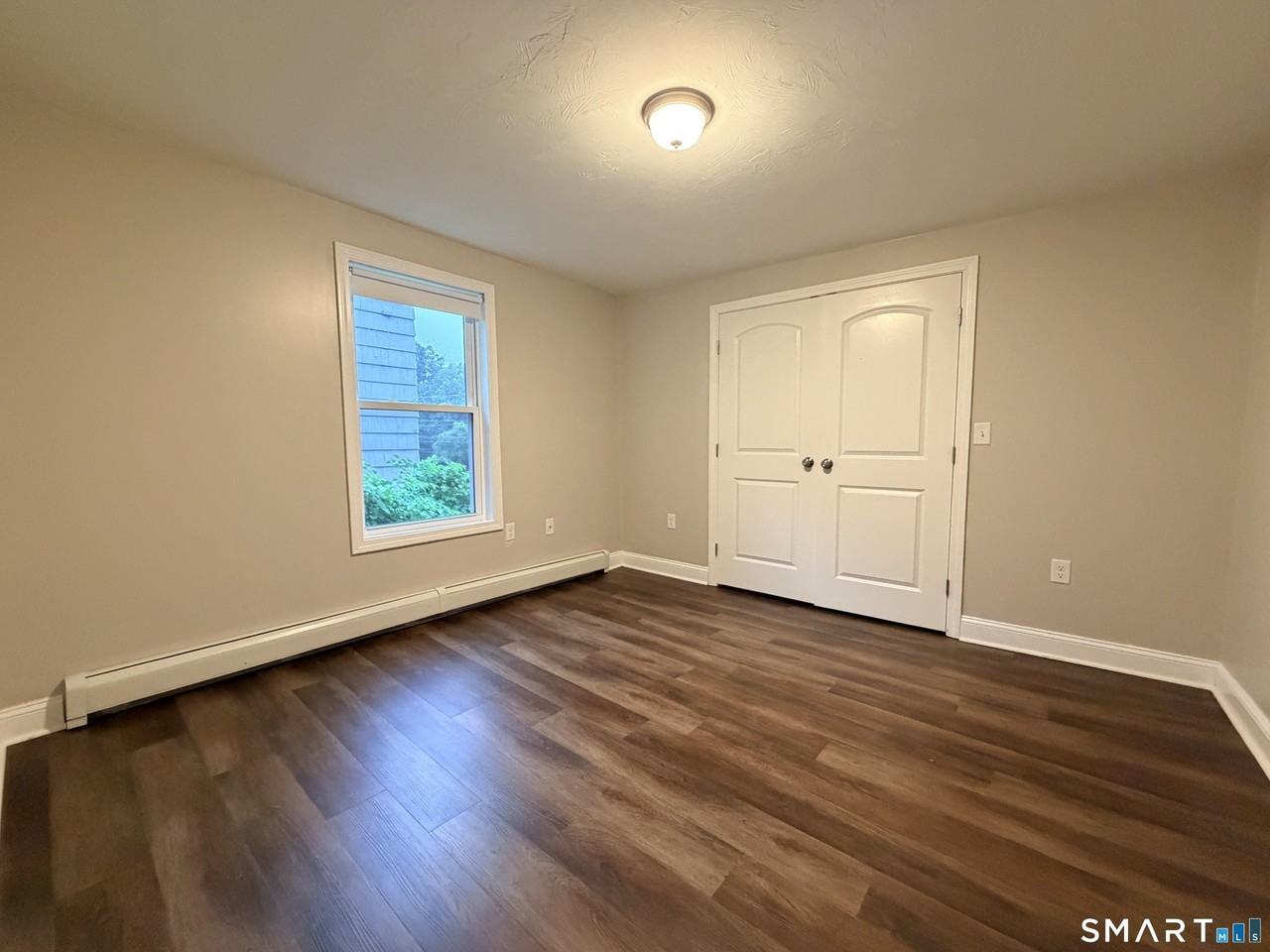 415 School St - Photo 5 of 13