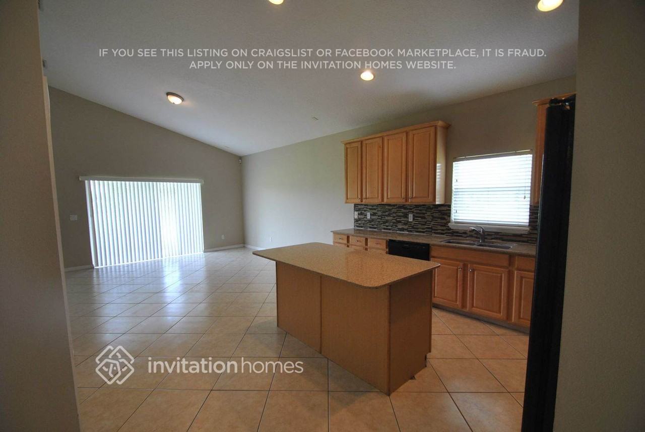 4433 Spring Blossom Dr - Photo 4 of 9