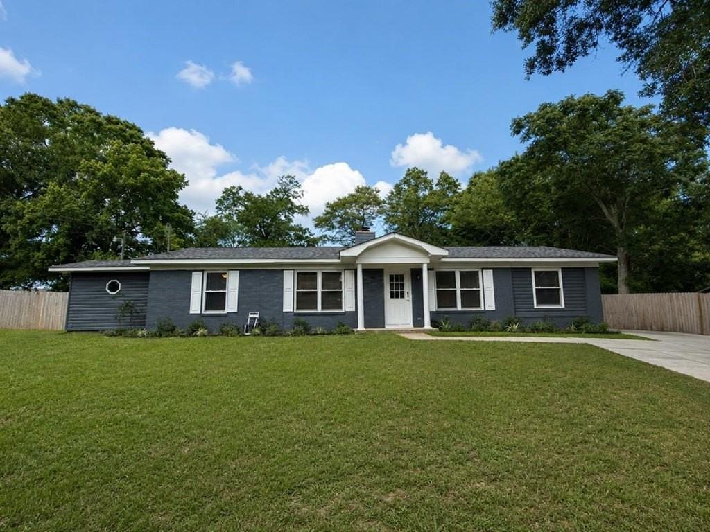 46 Dogwood St - Photo 2 of 31