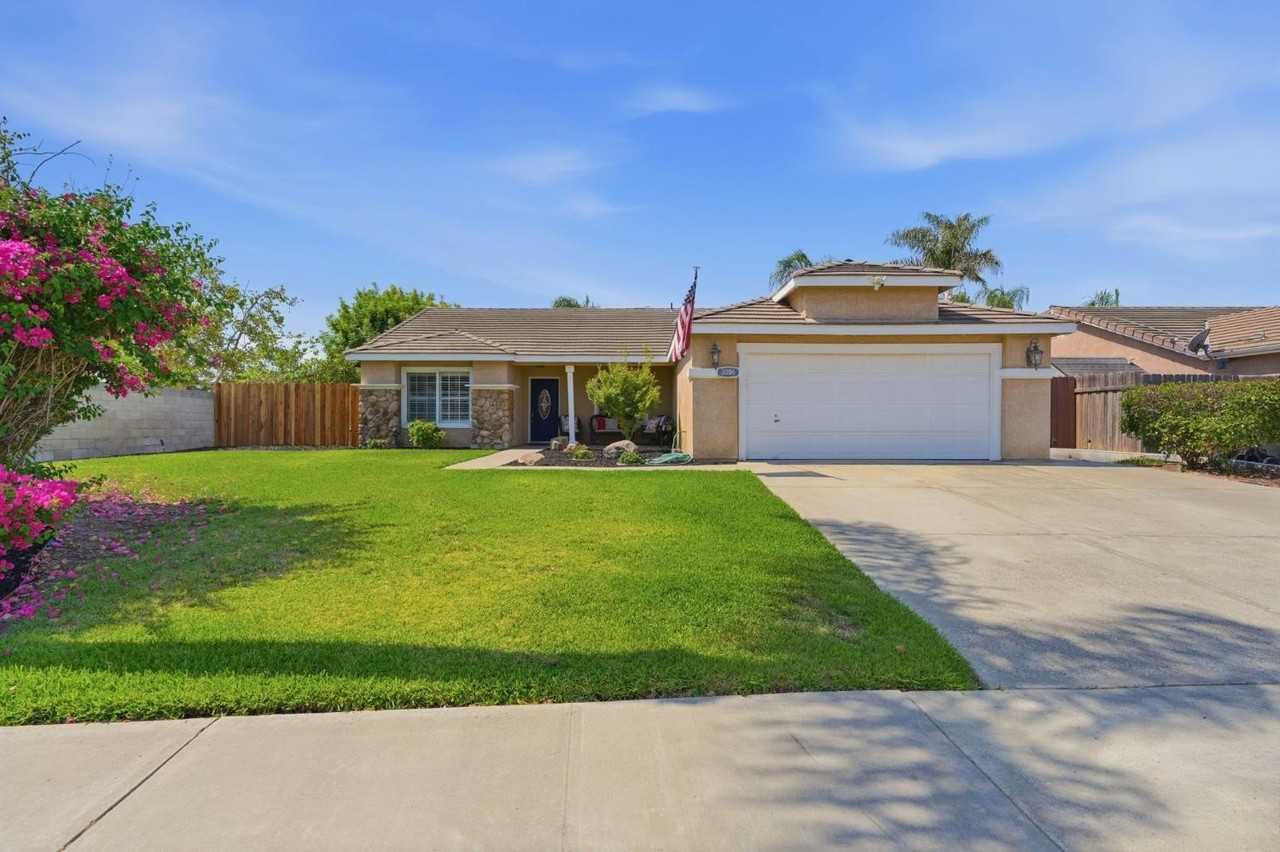 3006 Mission Dr - Photo 2 of 42