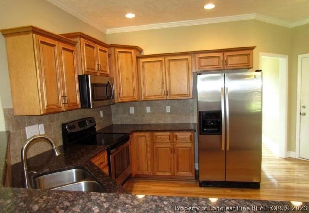 4009 Quarry Hollow Dr - Photo 5 of 10