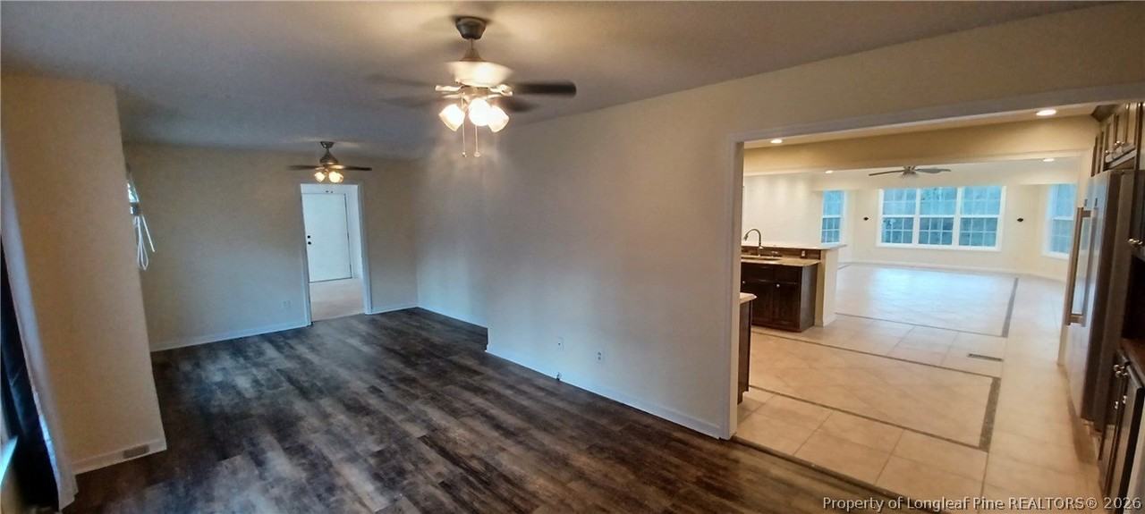211 Sheffield Ct - Photo 7 of 29