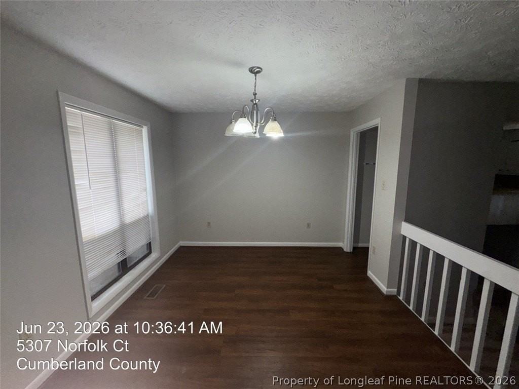 5307 Norfolk Ct - Photo 4 of 19