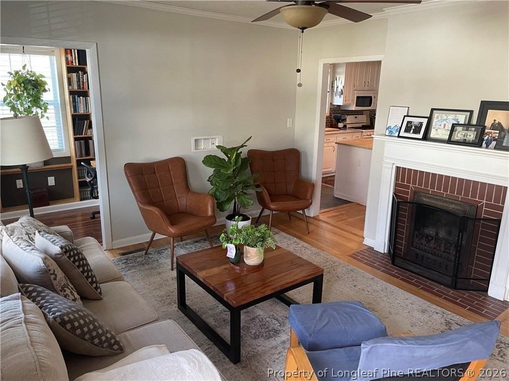 213 Marshall Rd - Photo 2 of 16
