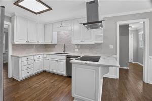 featured image of 2982 Northbrook Dr