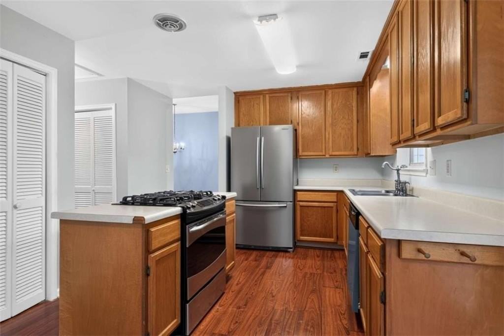 47 Sunhigh St - Photo 4 of 16