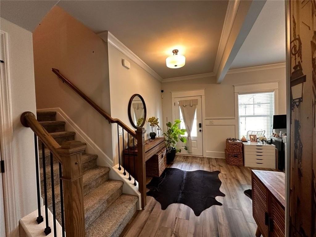 325 Sterling Creek Way - Photo 4 of 29