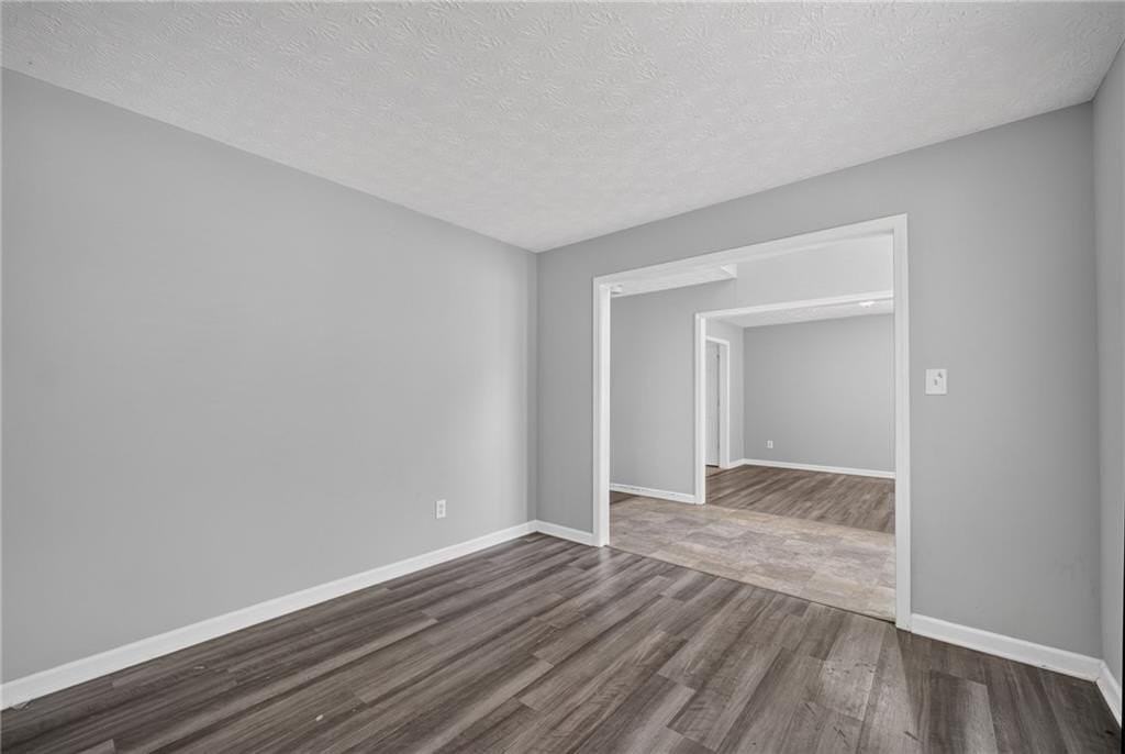 530 Sterling Pointe Ct - Photo 5 of 42