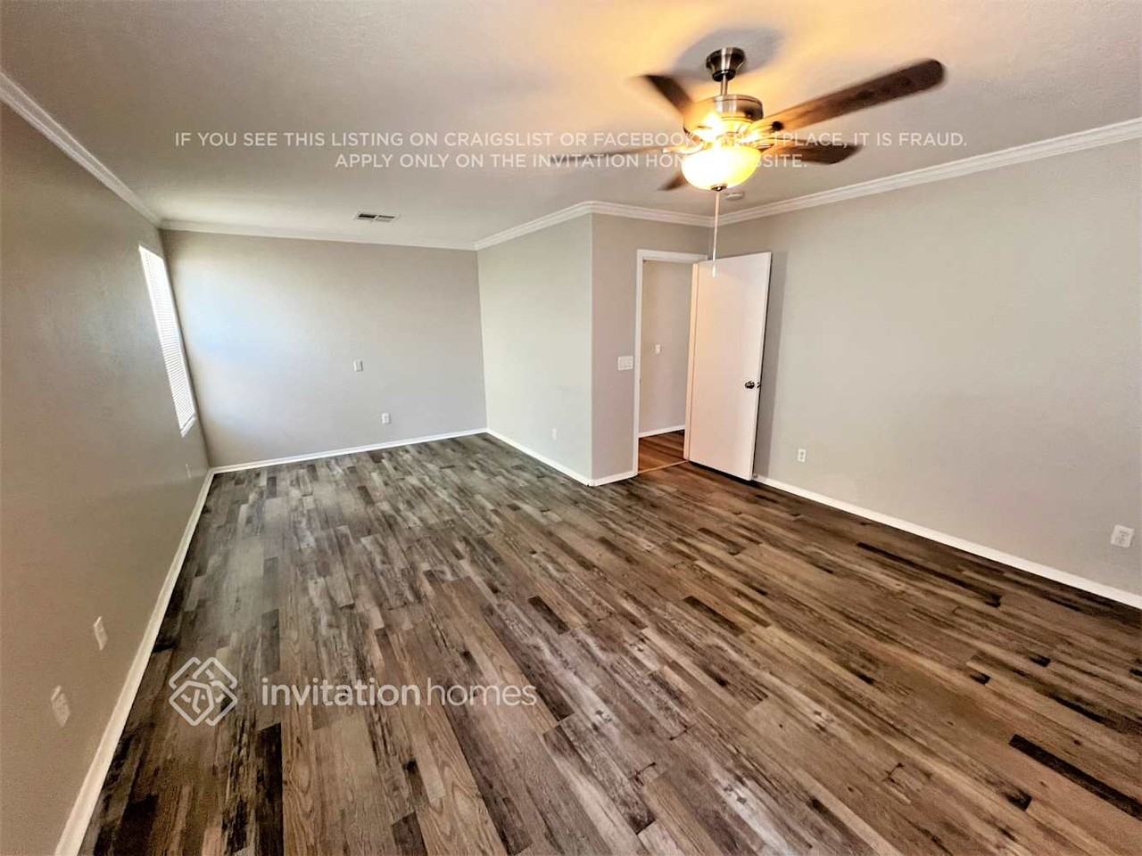 6862 W Townley Ave - Photo 5 of 9