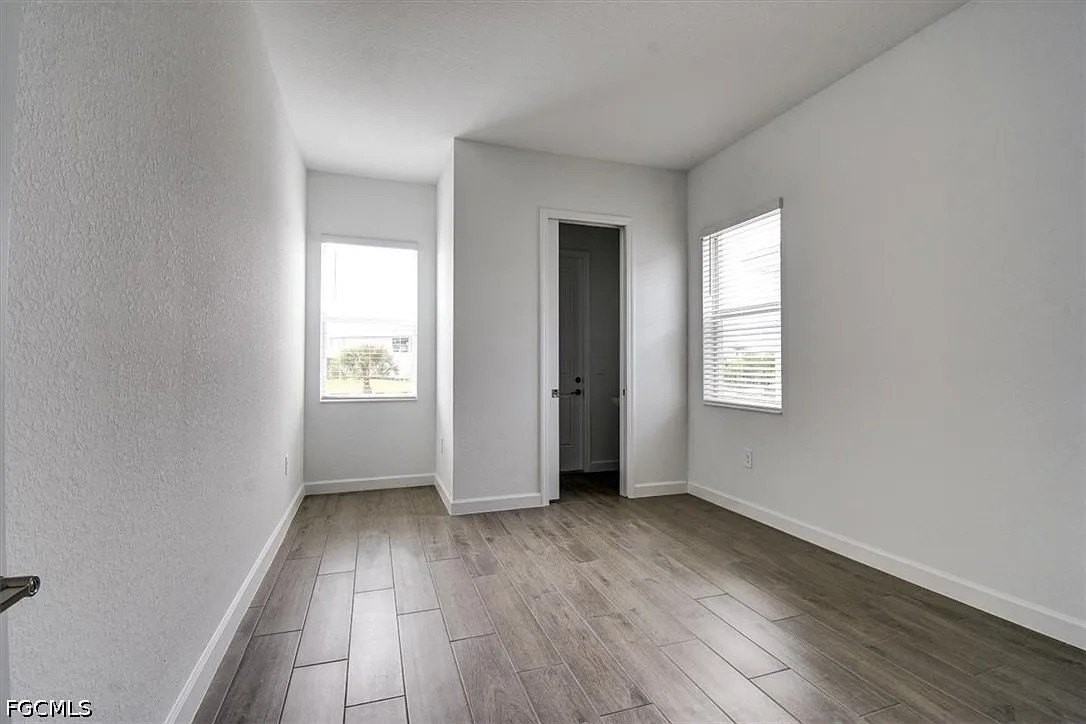 7796 Lakes Edge Ln - Photo 2 of 26