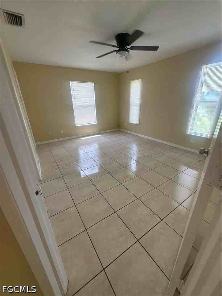 3818 7th St Sw - Photo 4 of 9