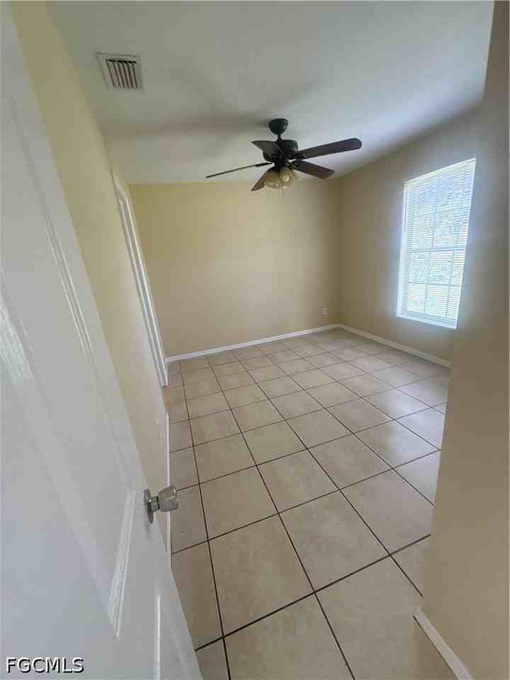 3818 7th St Sw - Photo 6 of 9