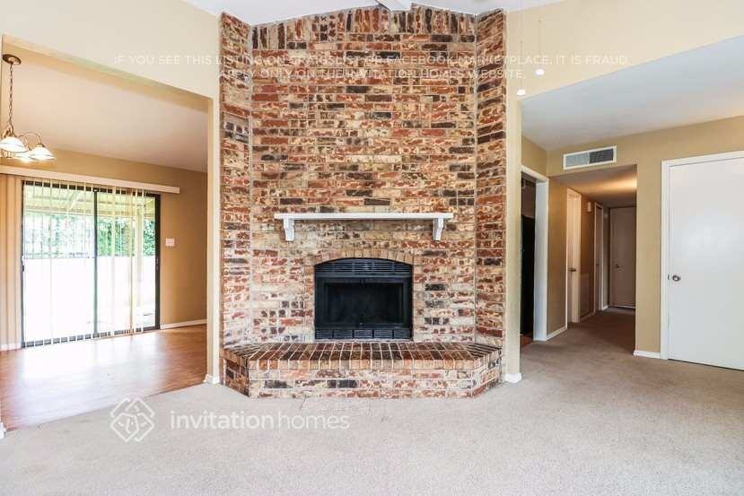 324 Matterhorn St - Photo 4 of 24