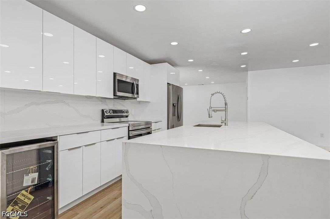 6043 Birnam Wood Ln - Photo 4 of 10