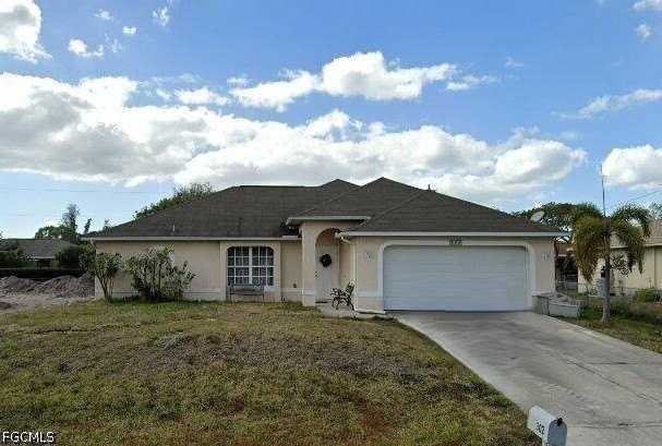 302 Nw 2nd Pl