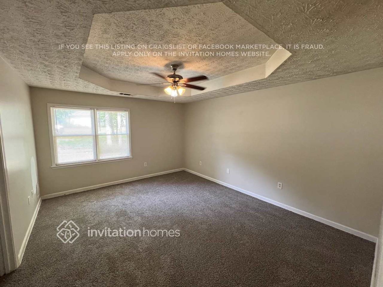 4793 Cedar Lake Dr Se - Photo 3 of 9