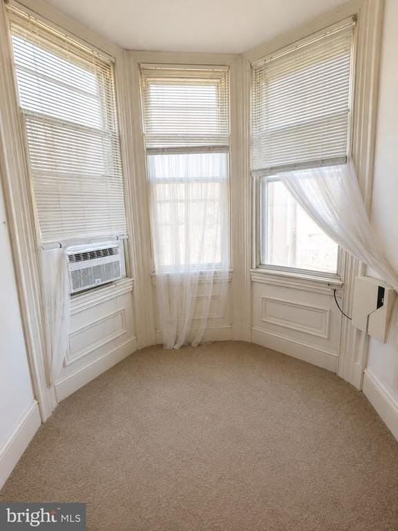 2826 Poplar St #2 - Photo 7 of 17
