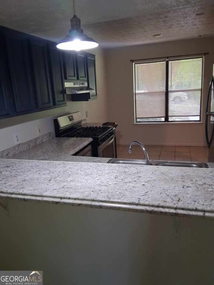 7620 Tara Rd - Photo 7 of 24